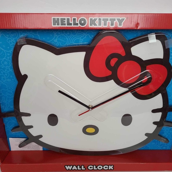 Hello Kitty Large Wall Clock 20in Analog Display One Double A Battery Brand New - Picture 9 of 11